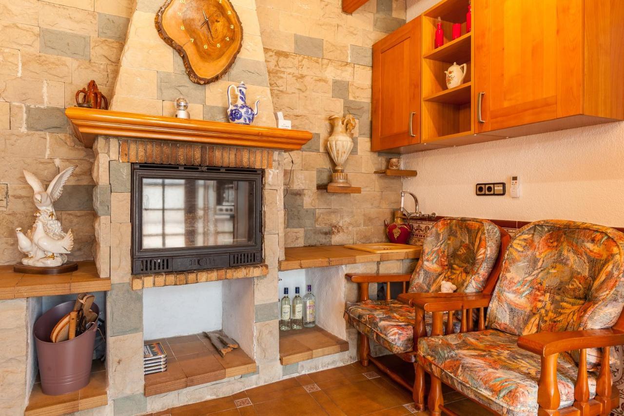 Villa Cal Ramon Con Piscina Rubí Esterno foto