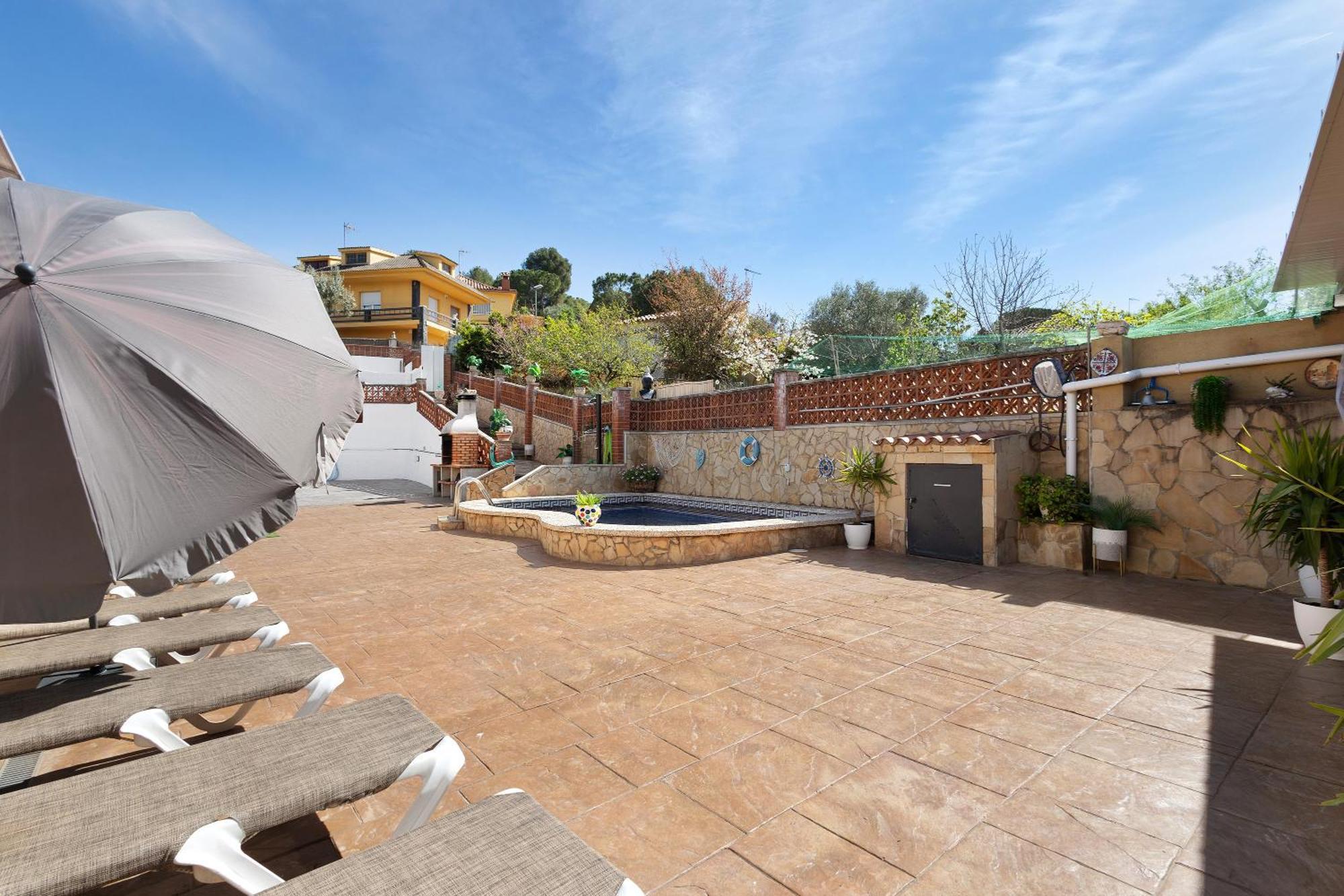 Villa Cal Ramon Con Piscina Rubí Esterno foto
